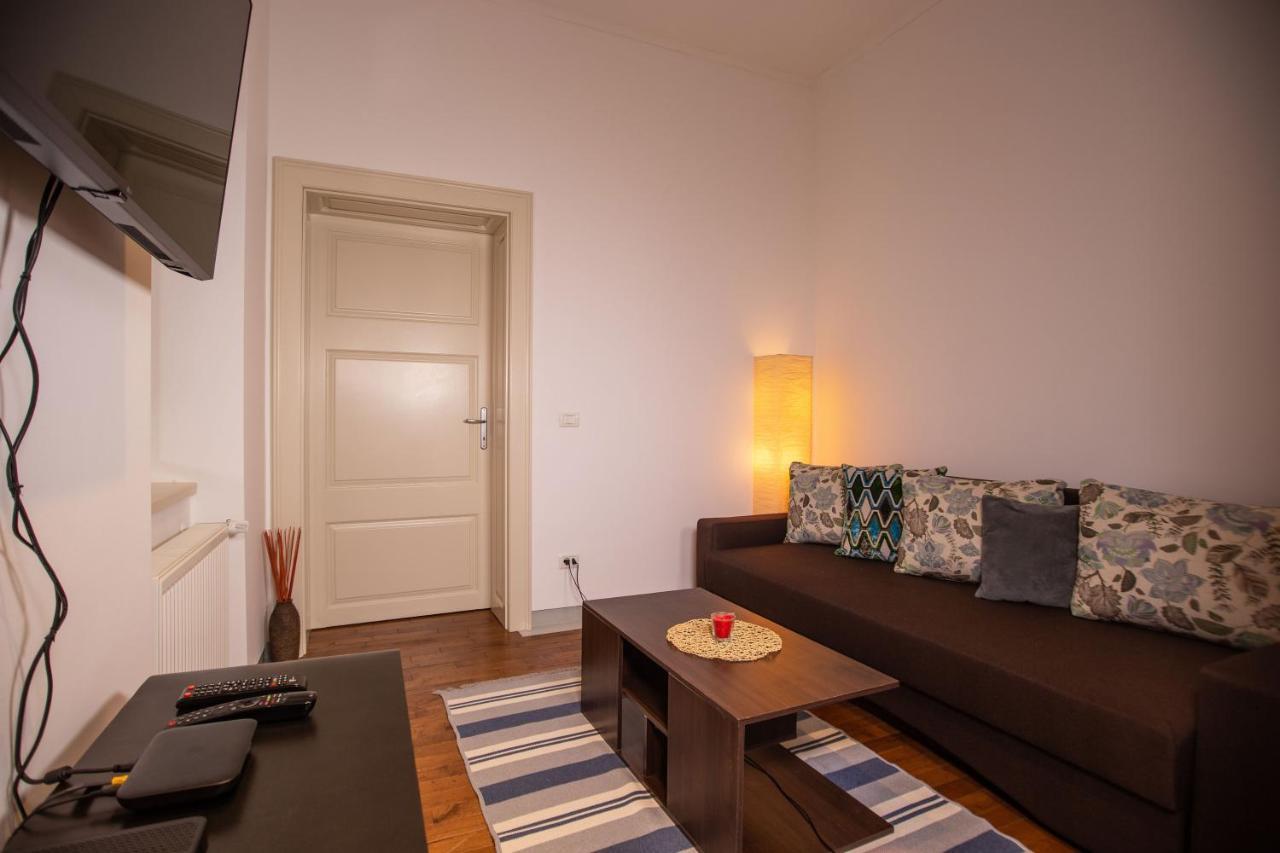 Alessia Apartment In The Old Town Temeşvar Dış mekan fotoğraf